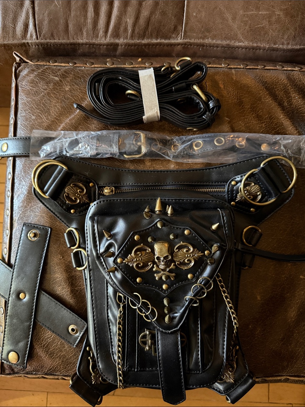 Steampunk goth purse - Picture 1 of 7